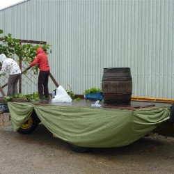 Opbouw Wagen in de regen - Toneelvereniging Plankenkoorts 